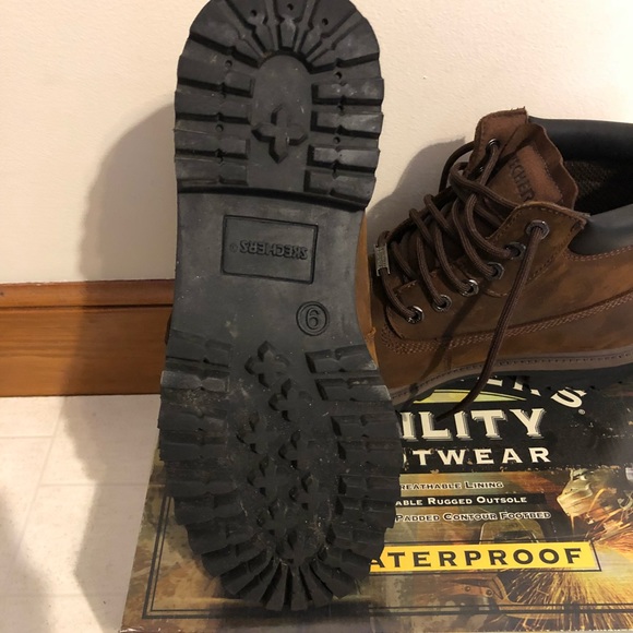 Boot - Picture 2 of 2